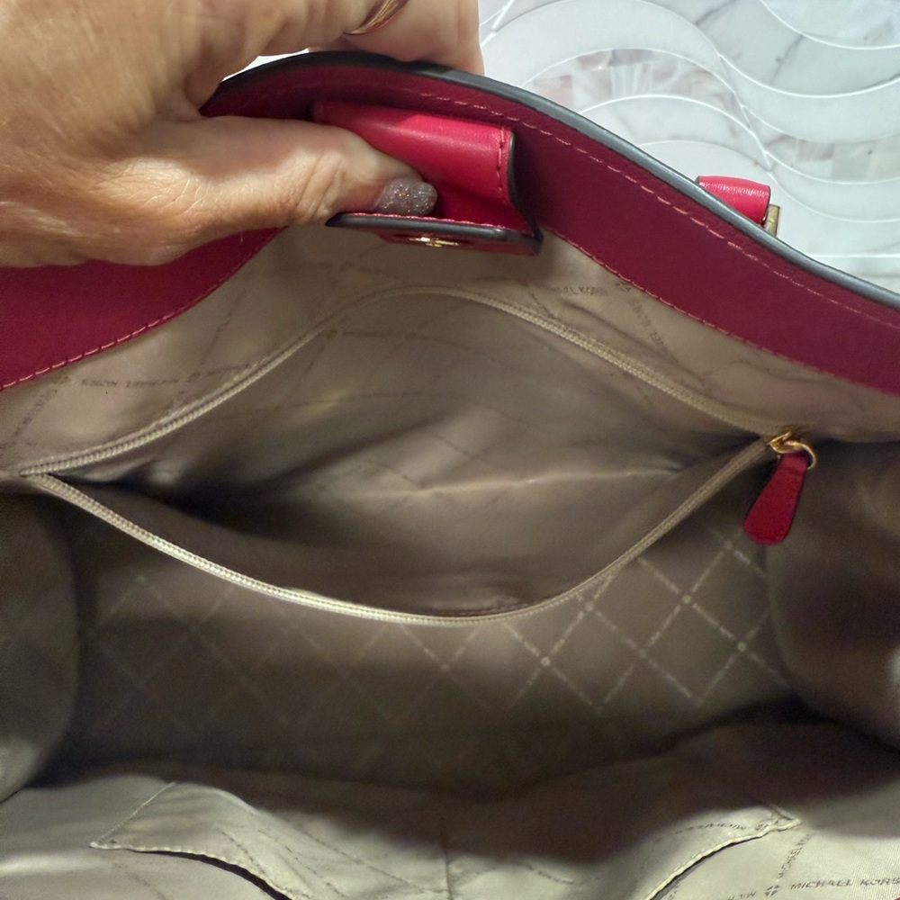 Michael Kors Fuchsia Satchel Large Tote - Picture 7 of 9